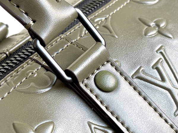 ルイヴィトンバッグ角部分ディテール